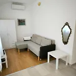 Jadran * פורץ